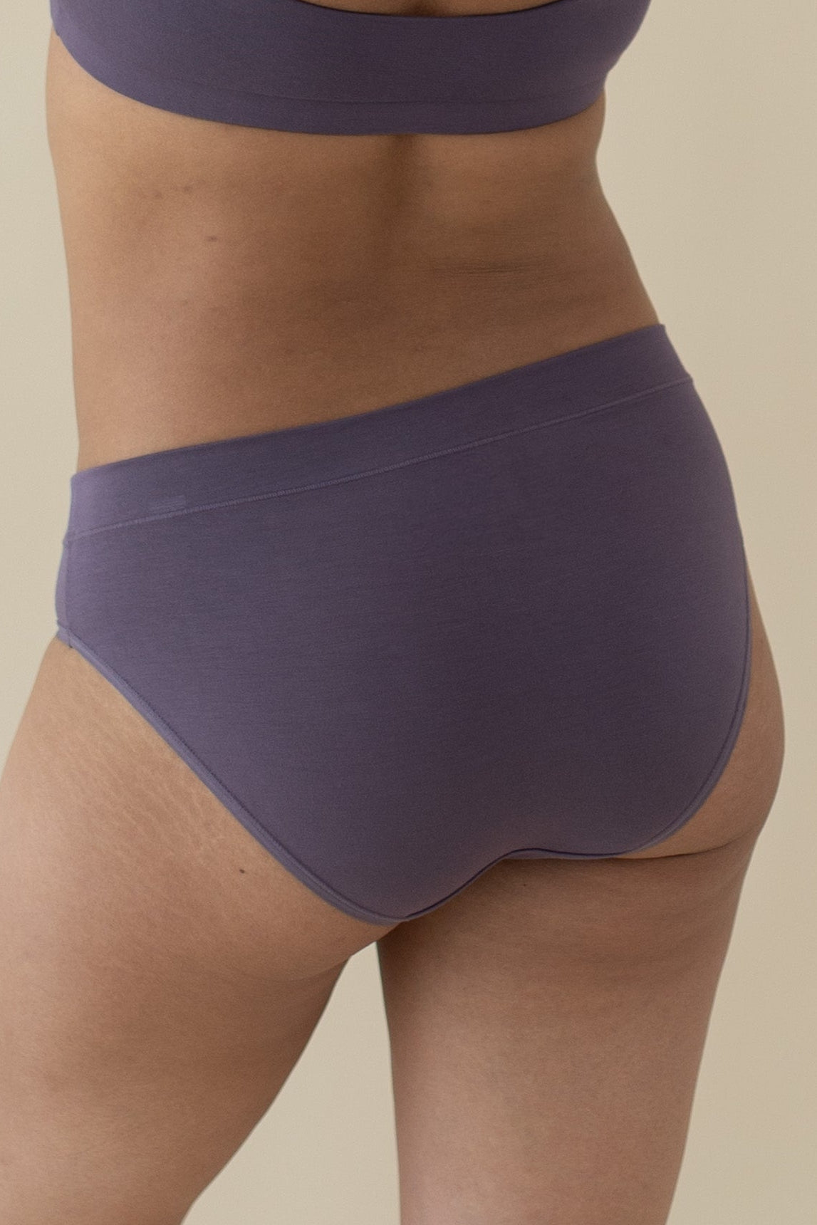 Women's Midi Brief in Currant