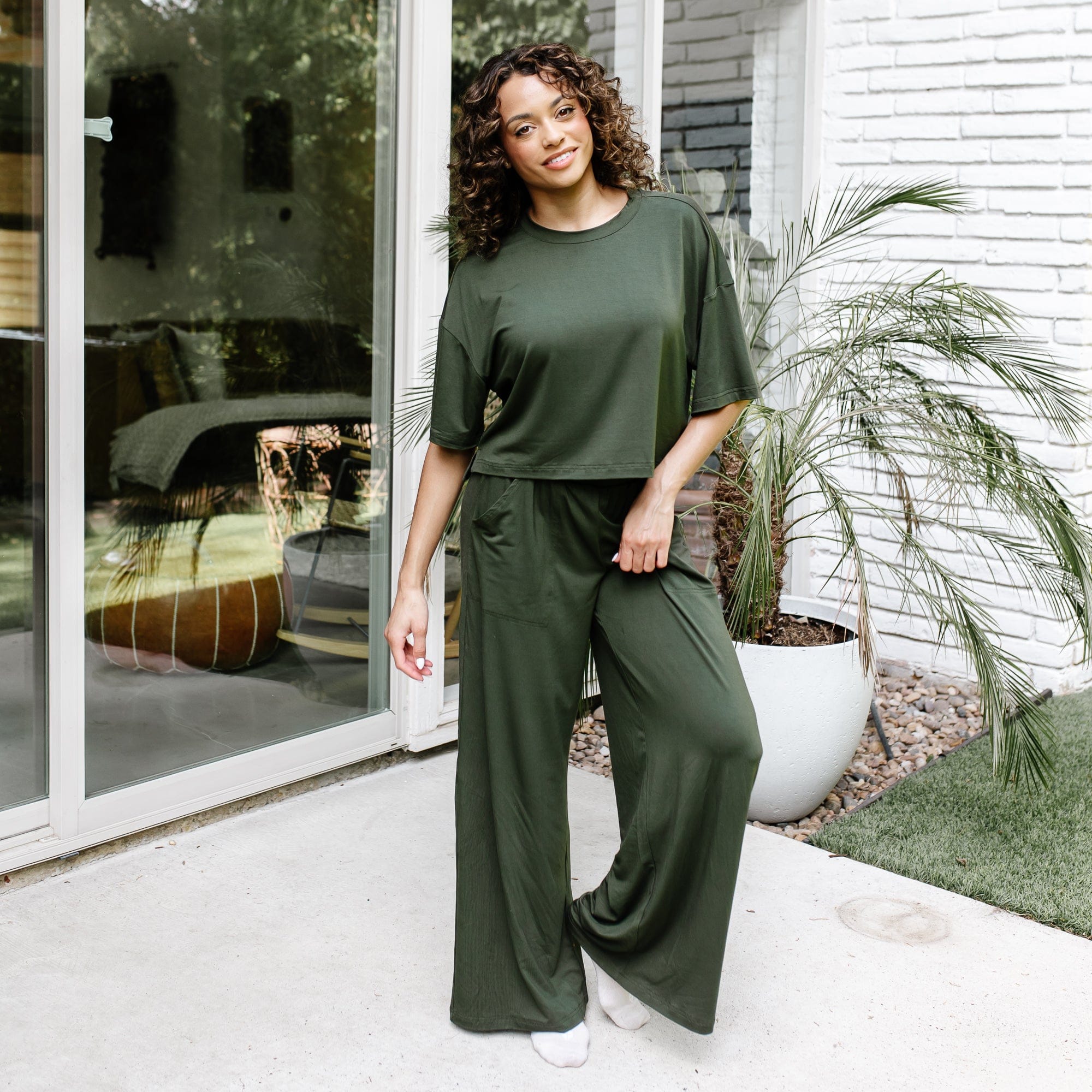 Women's Short Sleeve Tee in Fir