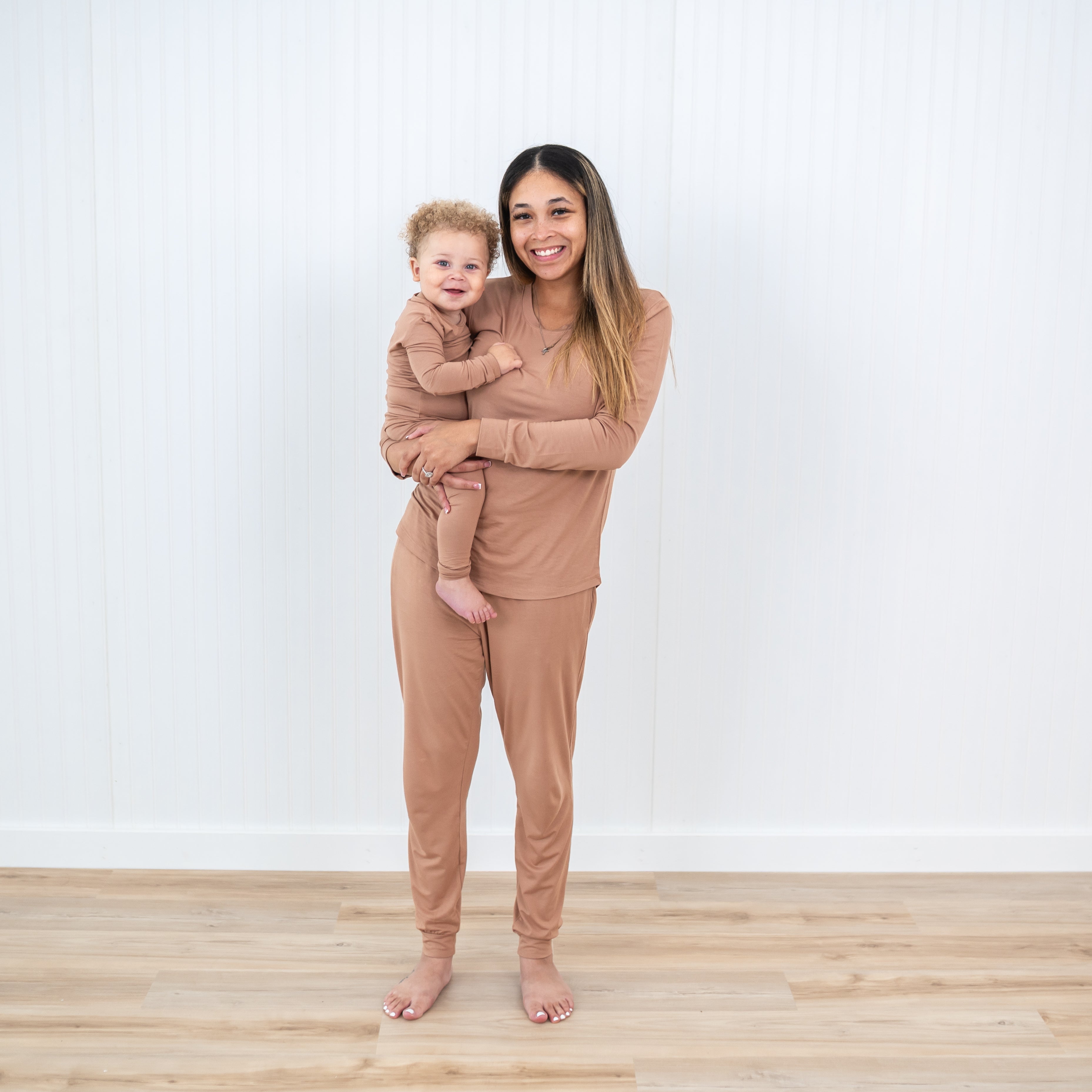 Women's Jogger Pajama Set in Latte