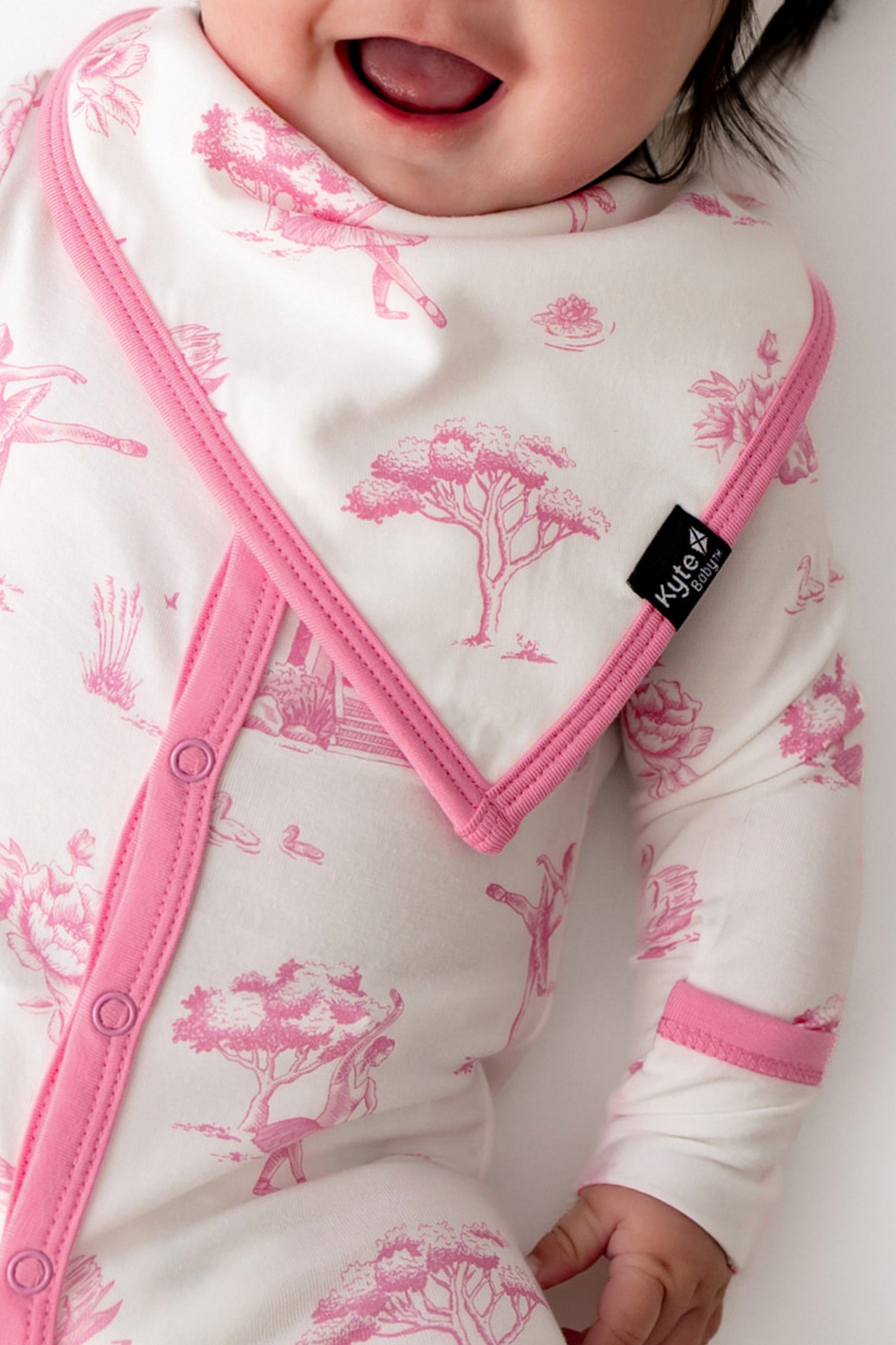 Bib in Toile Ballet