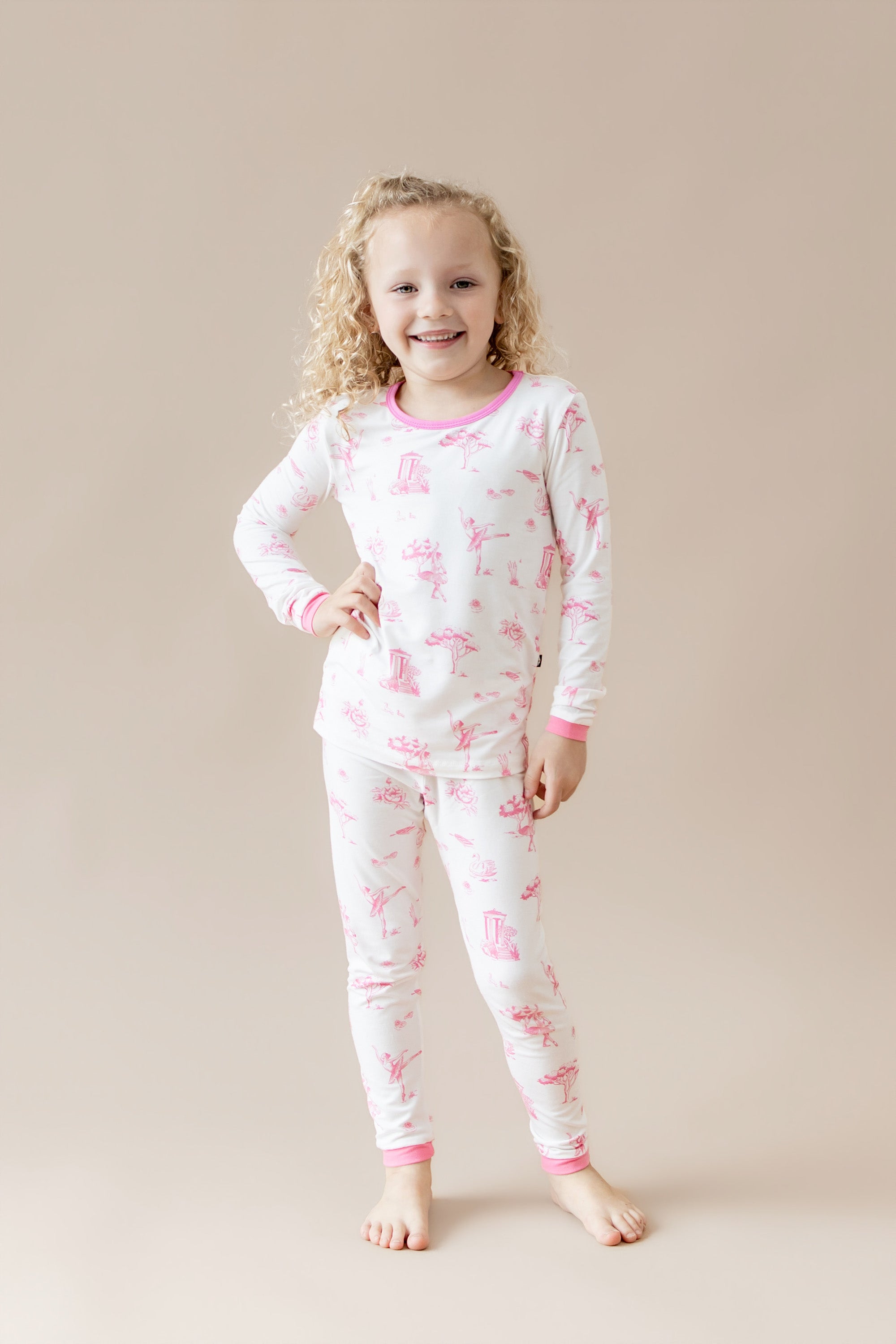 Long Sleeve Pajamas in Toile Ballet