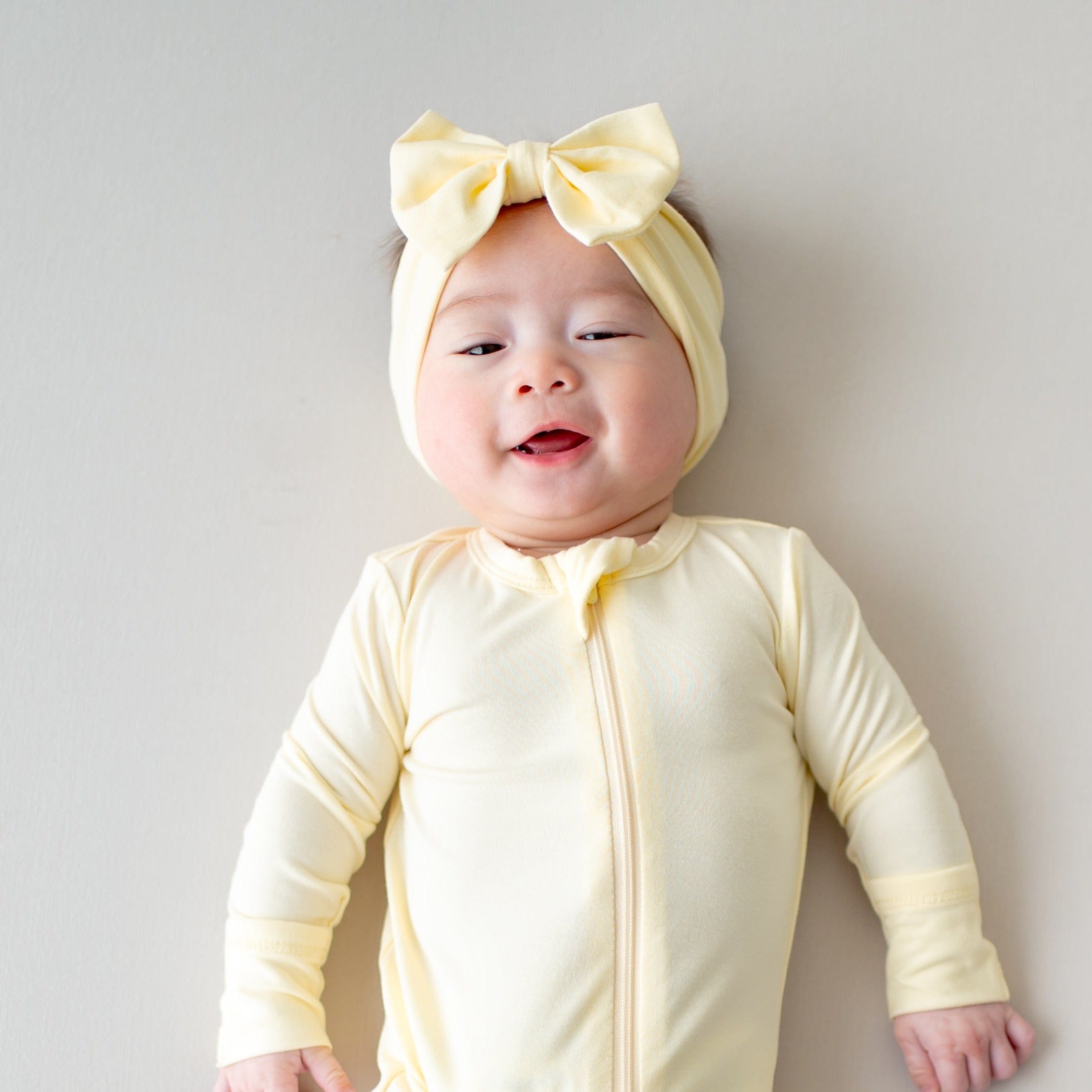Bow Headband in Chamomile