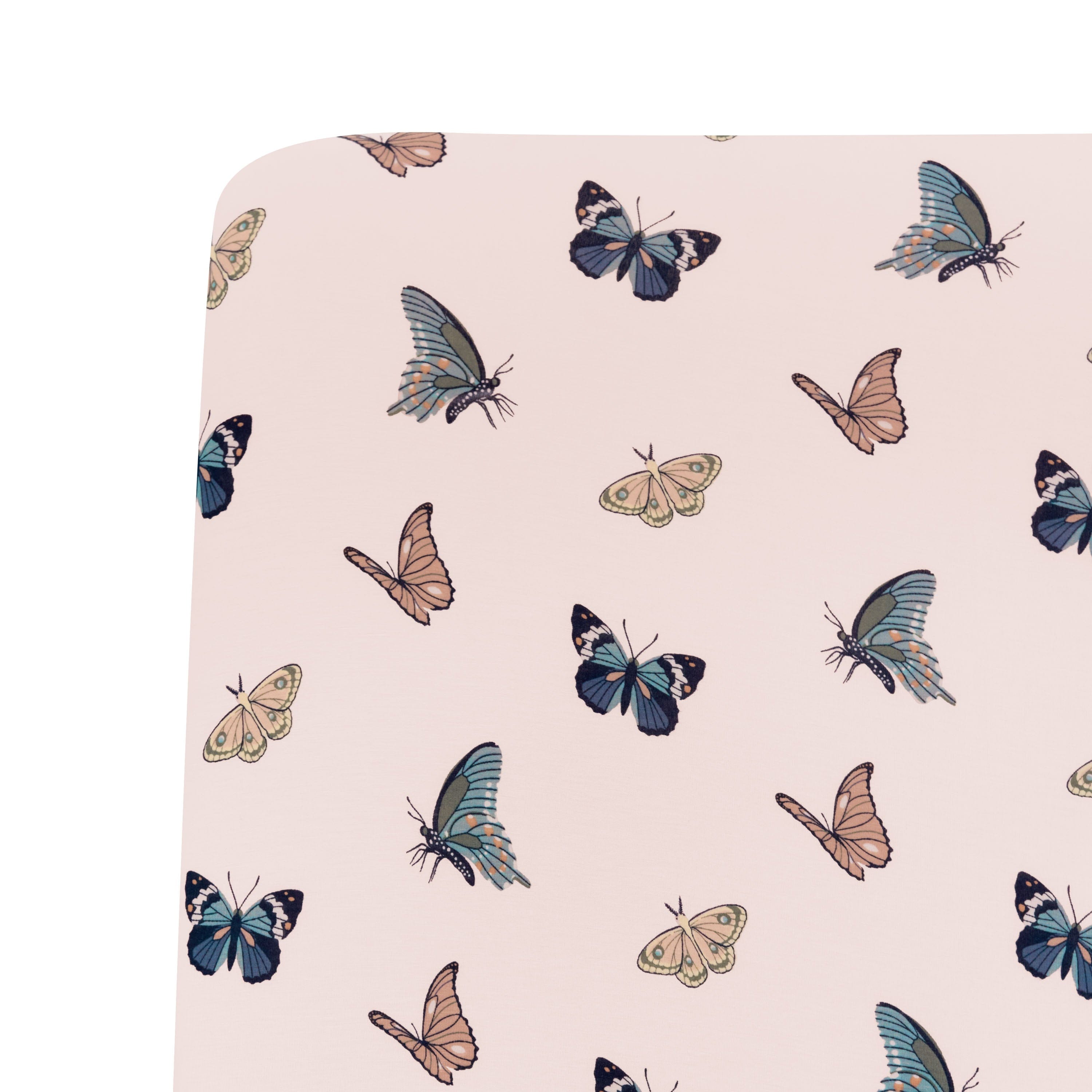 Crib Sheet in Blush Butterfly