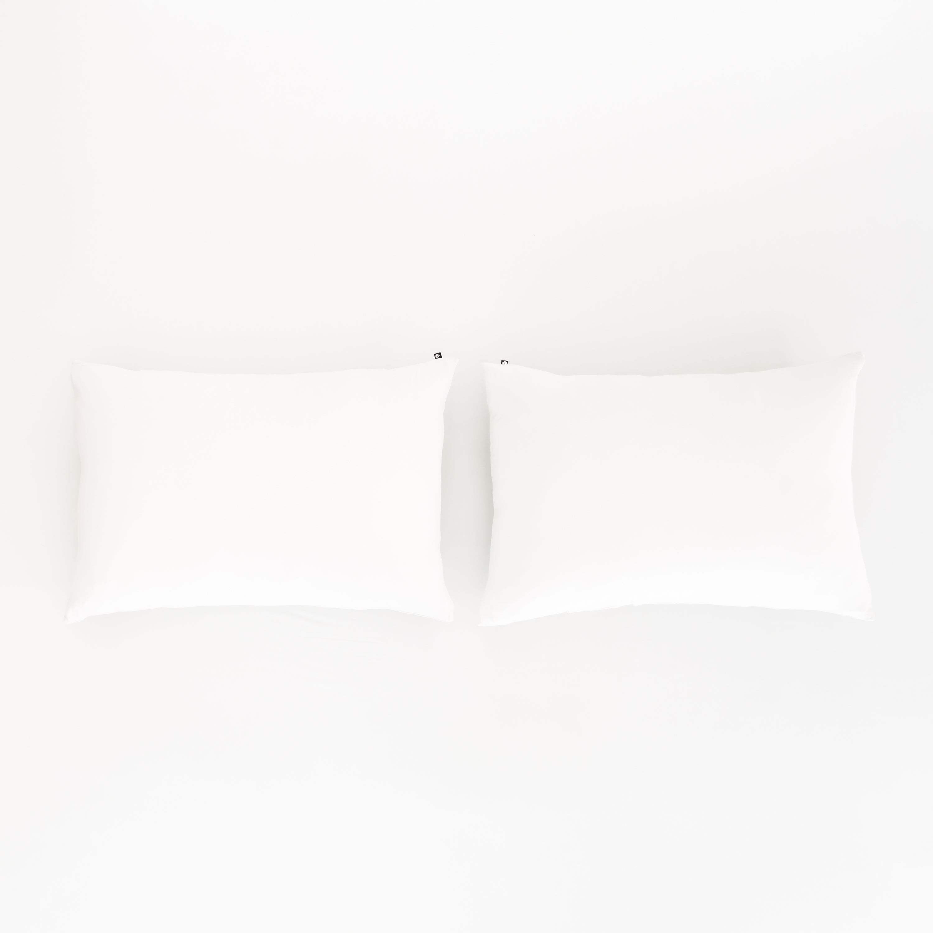 Fitted Sheet with Pillowcases in Cloud