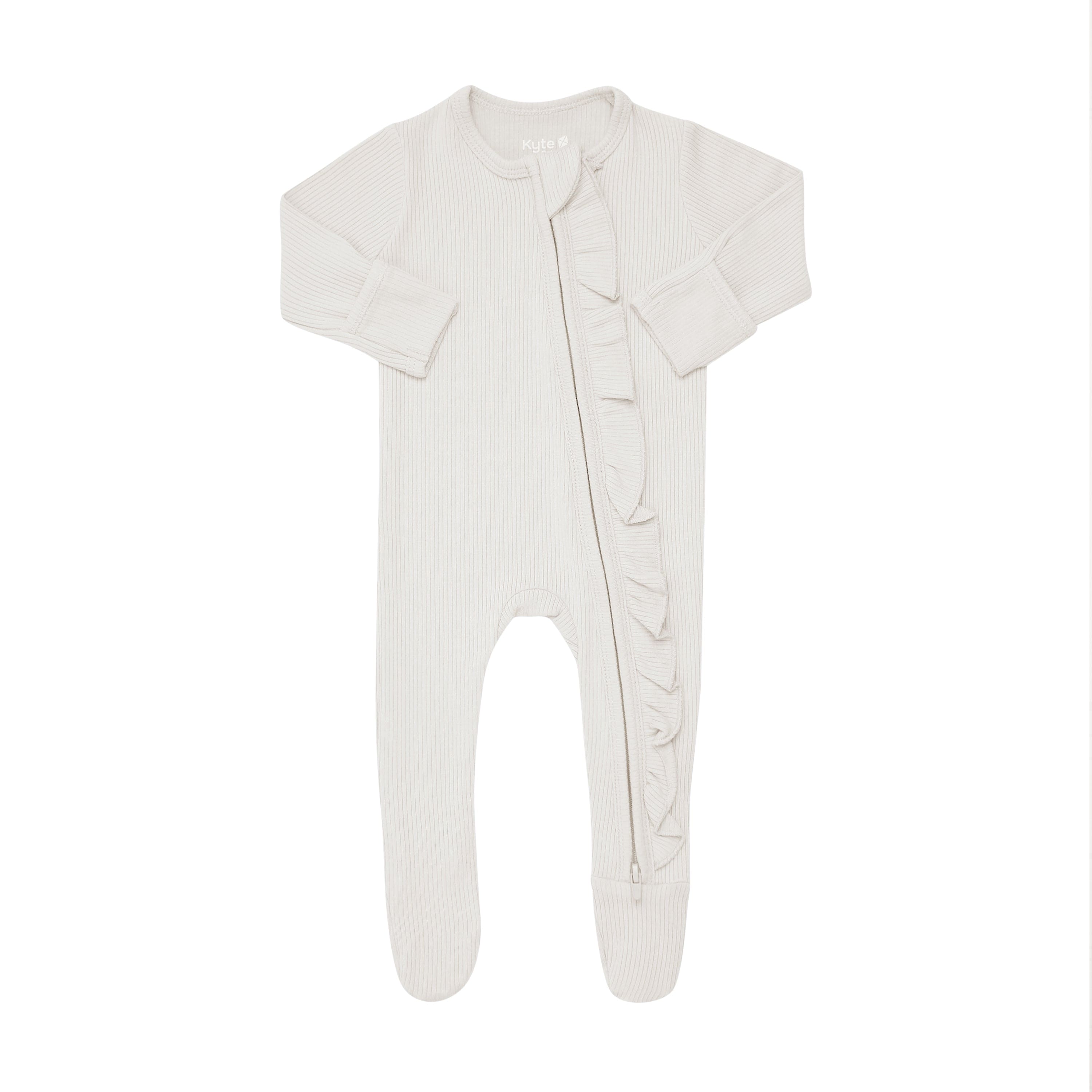 Ribbed Ruffle Zipper Footie in Oat