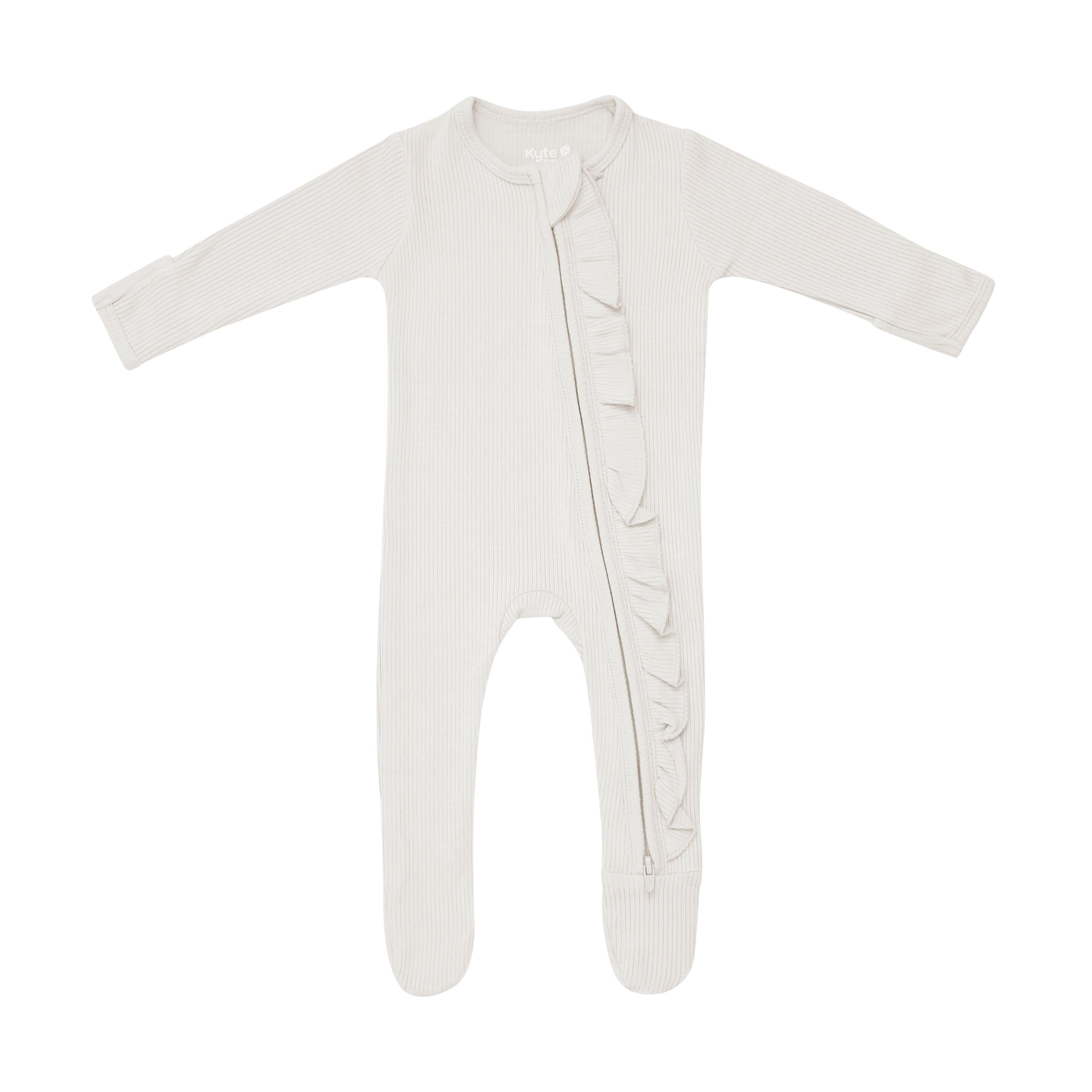 Ribbed Ruffle Zipper Footie in Oat