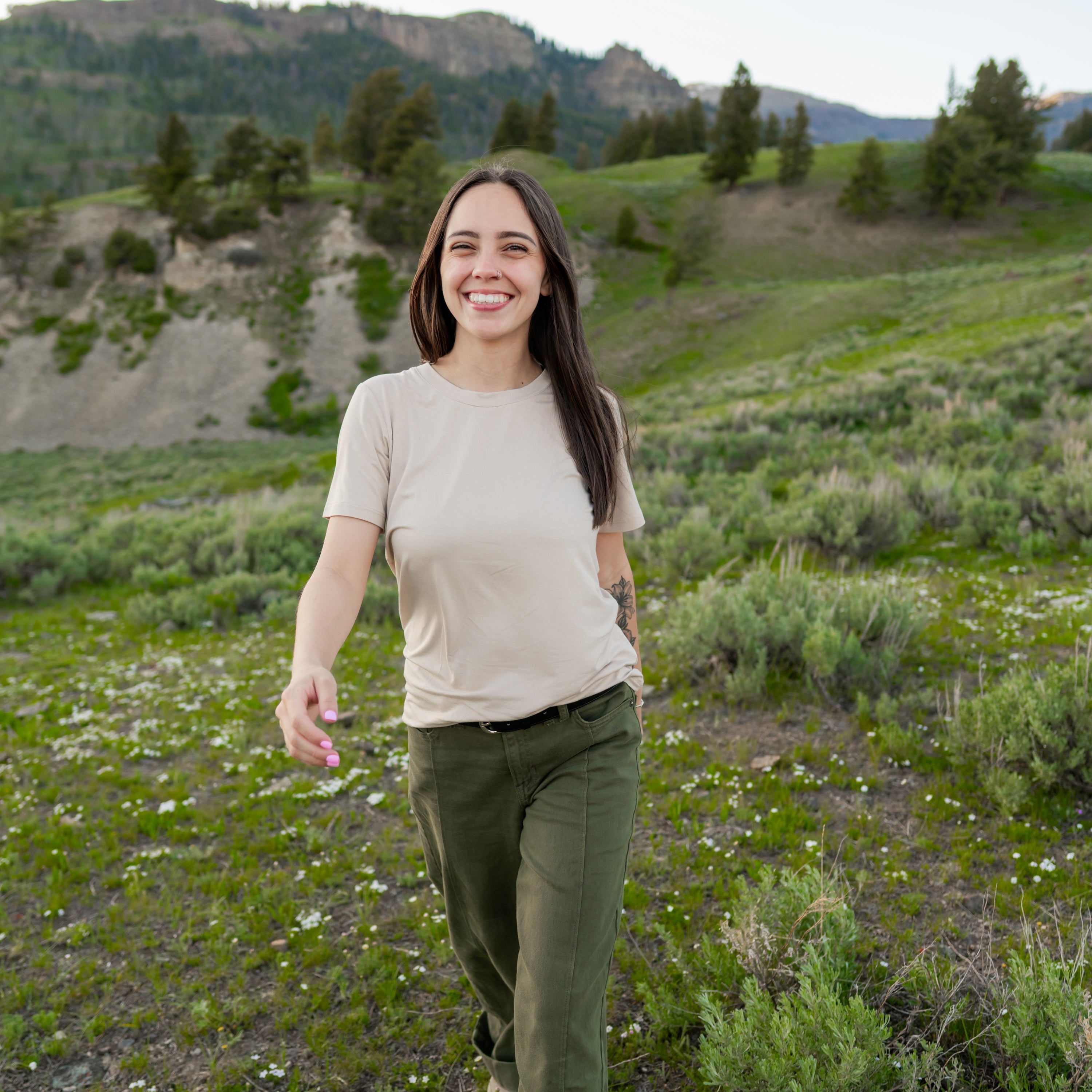 Women's Crew Neck Tee in Bisque
