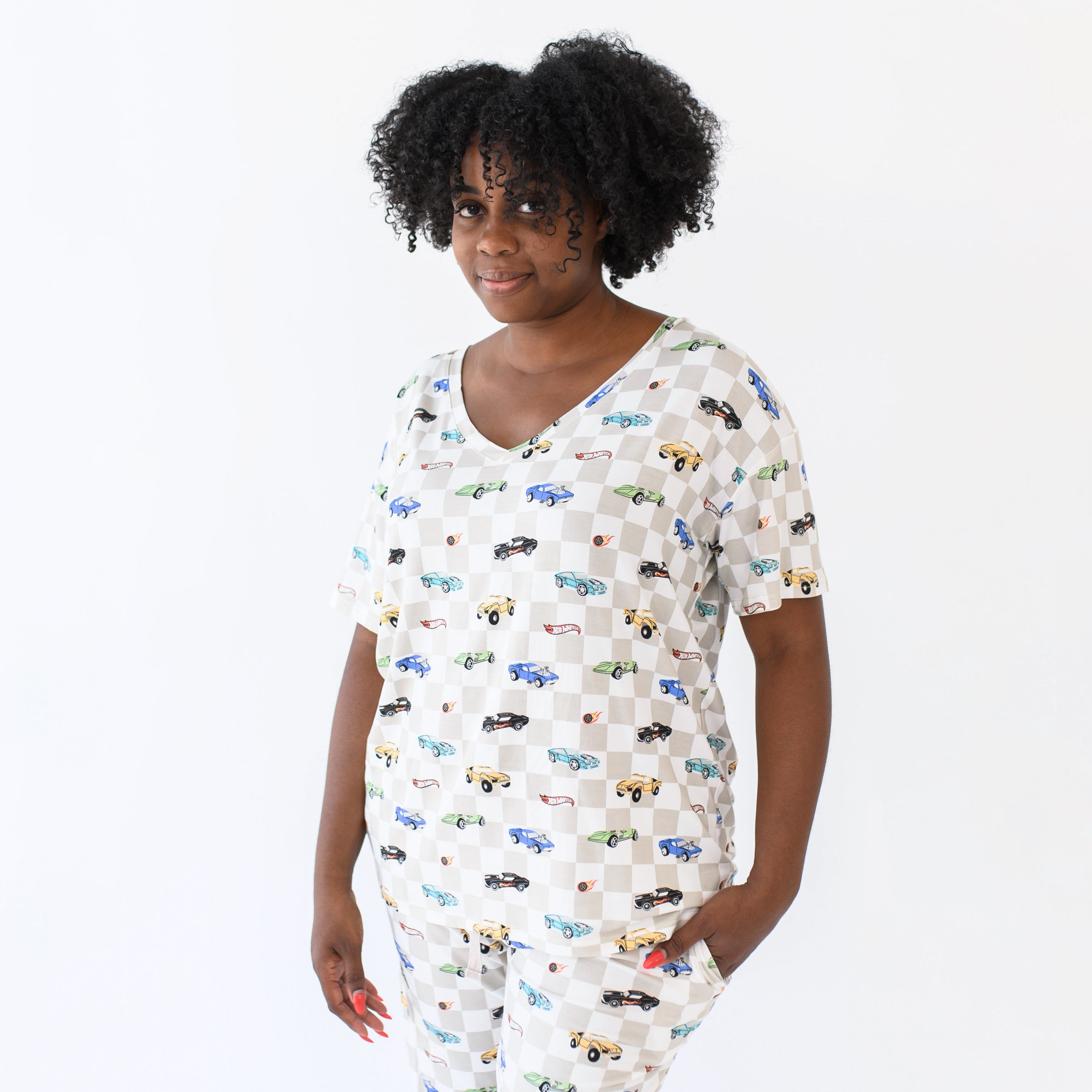 Women's Relaxed Fit V-Neck in Fast and Fierce