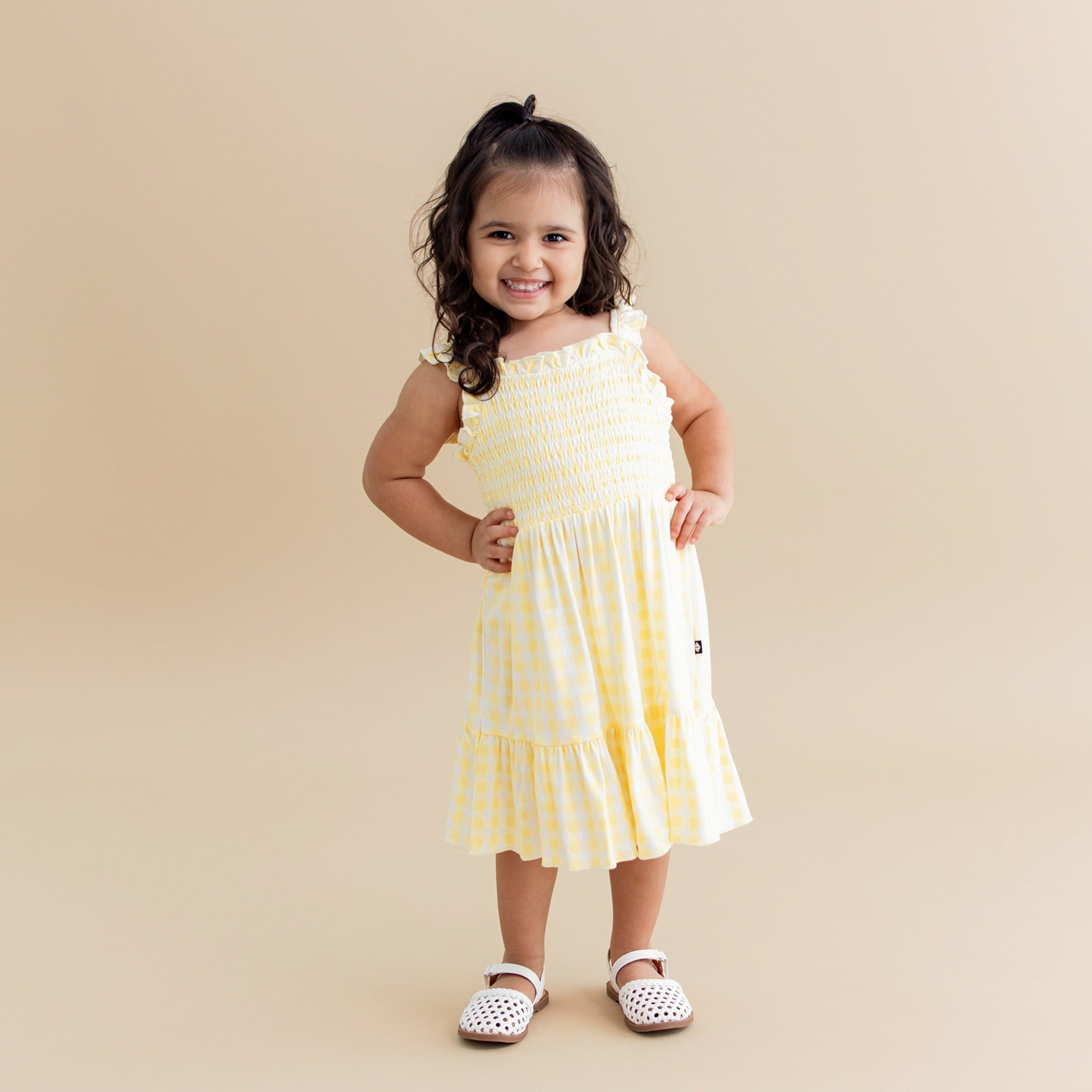 Smocked Dress in Gingham Chamomile