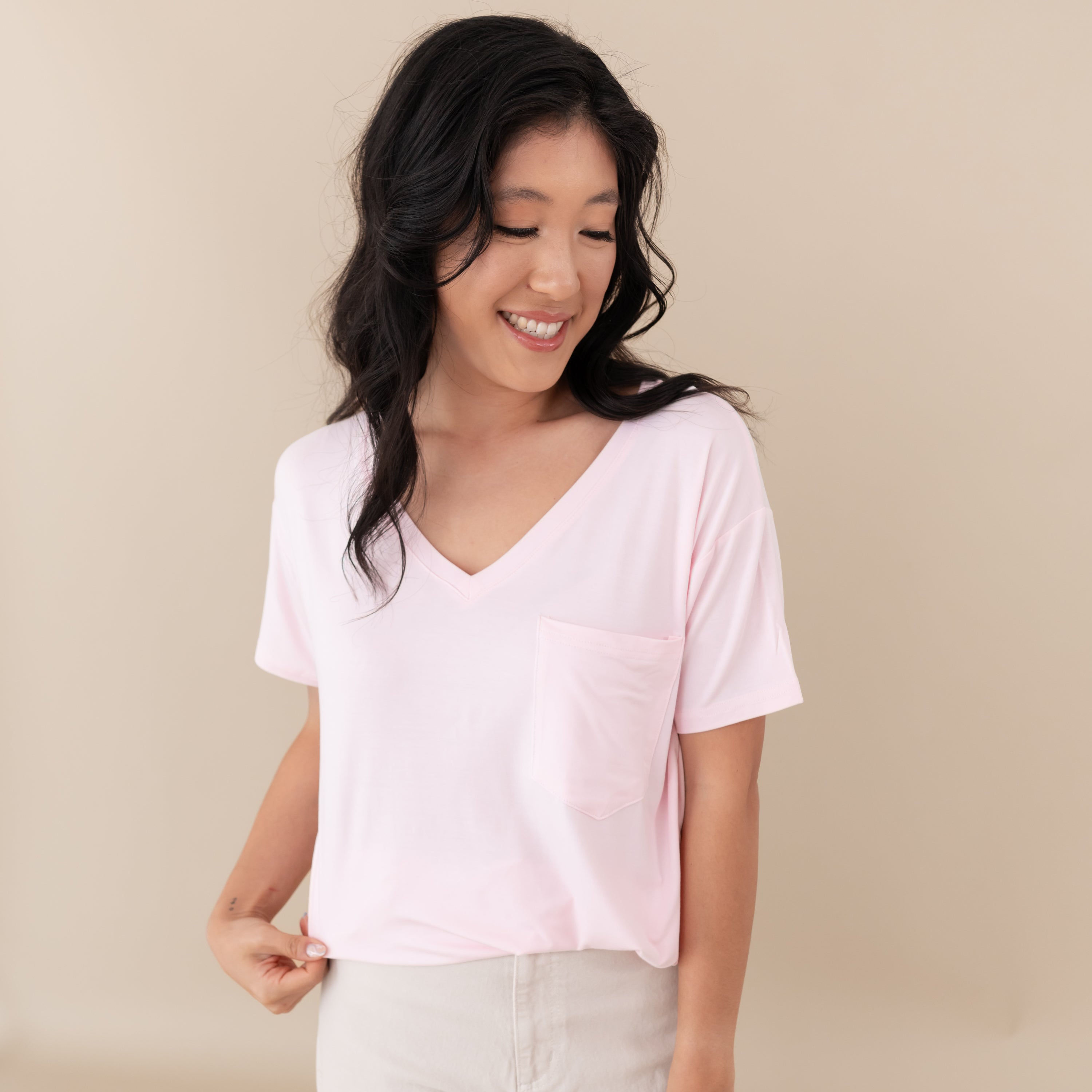 Women’s Relaxed Fit V-Neck in Sakura