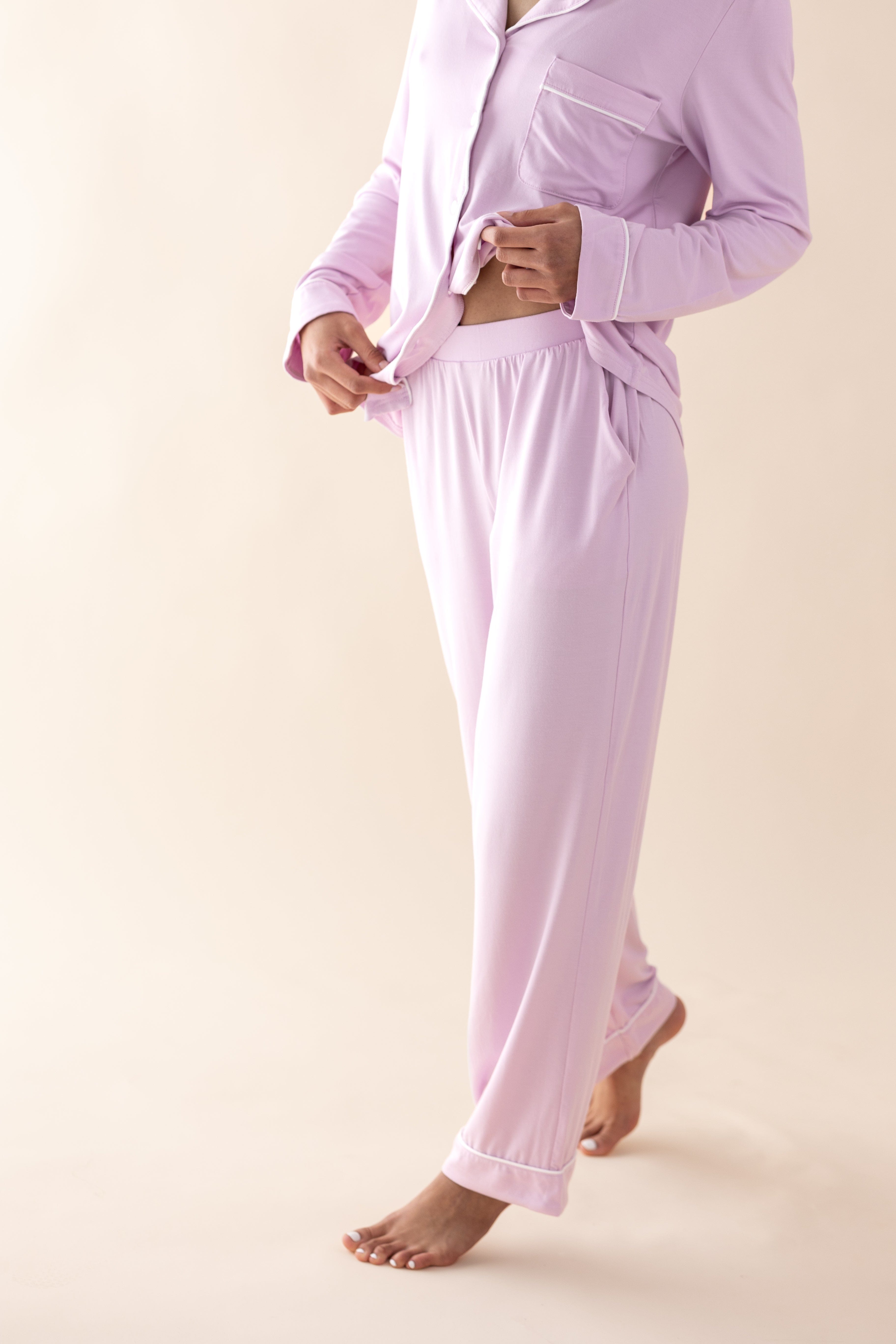 Long-Sleeved Women's Pajama Set in Thistle