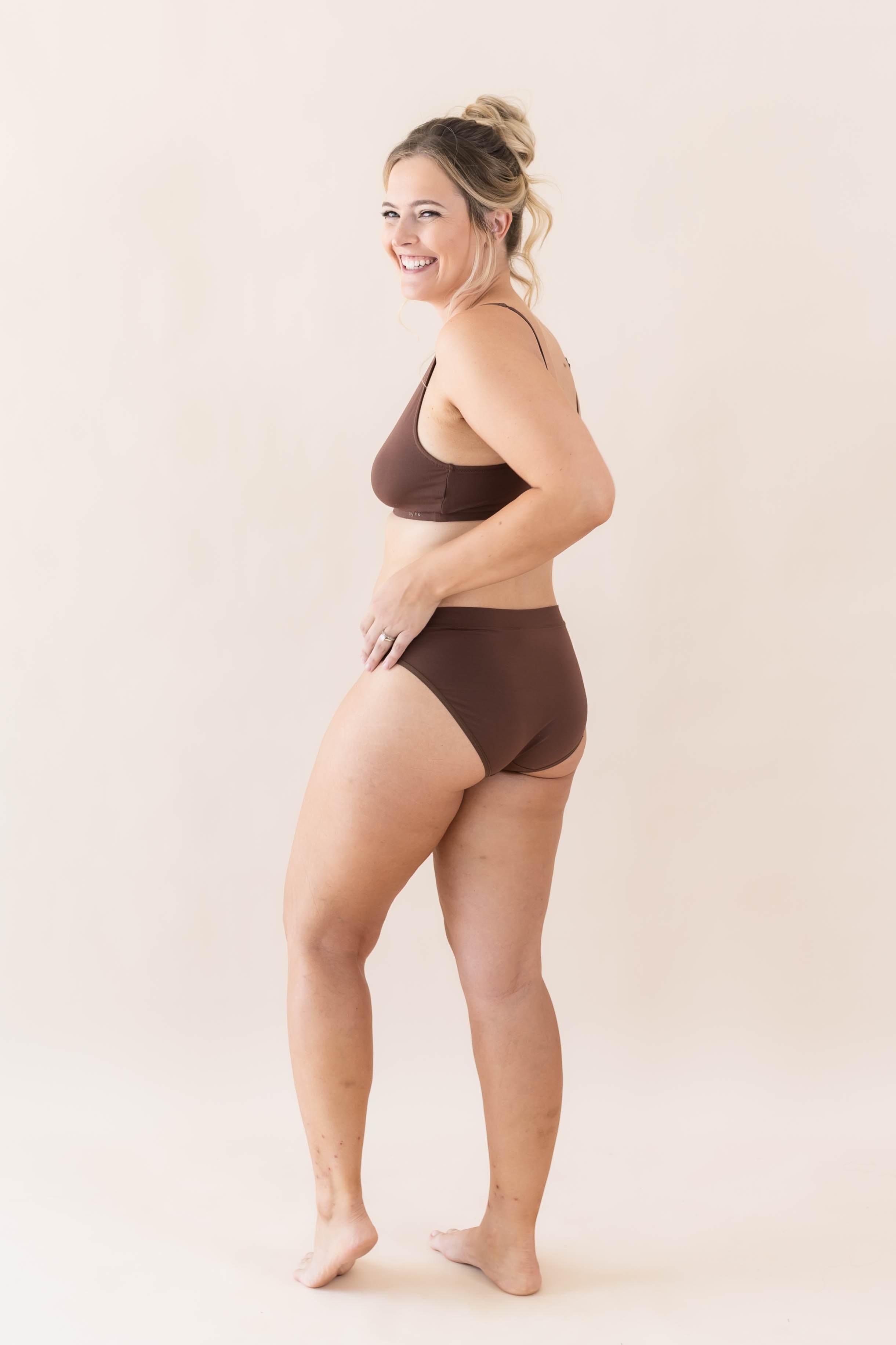 Women's Midi Brief in Toffee